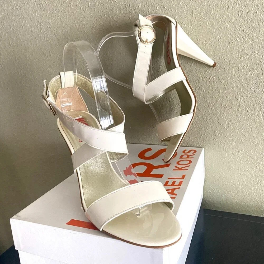 Michael Kors strappy ivory/cream Naughty Women's Vanilla Patent Heels - Picture 9 of 10